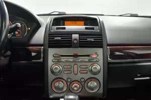 Mitsubishi  7