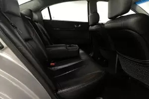 Mitsubishi  13