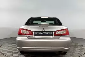 Mitsubishi  5