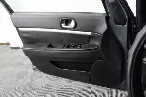 Mitsubishi  4