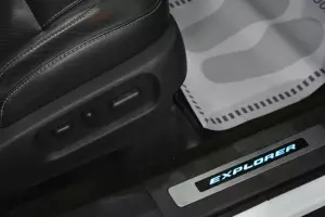 Ford  13