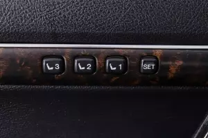 Toyota  10
