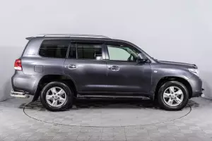 Toyota  18