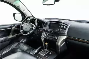 Toyota  13