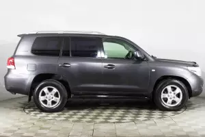 Toyota  3