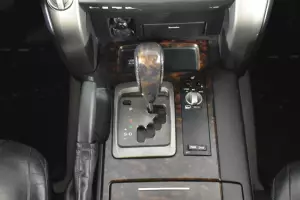 Toyota  6