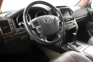 Toyota  10