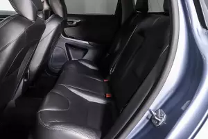 Volvo  2