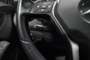 Mercedes-Benz  8