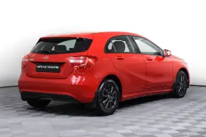 Mercedes-Benz  4