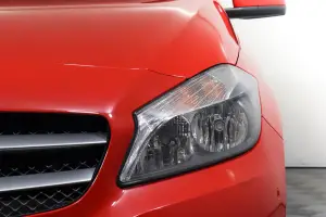 Mercedes-Benz  8
