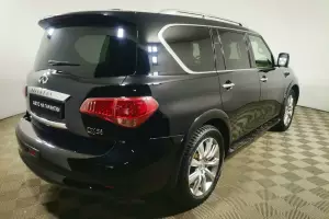 Infiniti  3