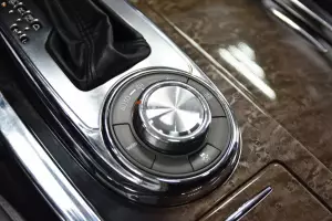 Infiniti  9