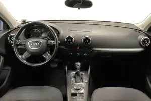 Audi  9