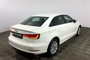 Audi  3