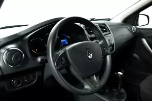 Renault  9