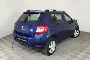 Renault  17
