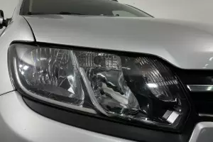 Renault  13