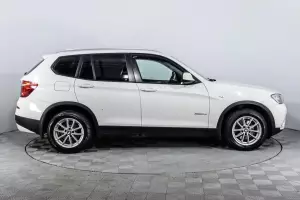 BMW  3