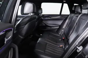 BMW  2