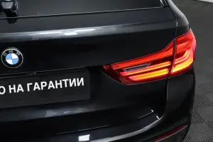 BMW  1