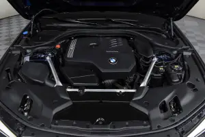 BMW  7