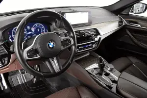 BMW  1