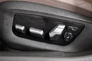 BMW  7