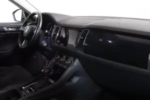 Skoda  8