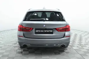 BMW  4