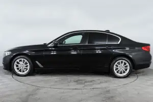 BMW  4
