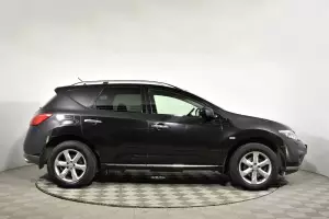 Nissan  21
