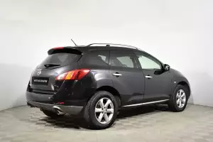 Nissan  20