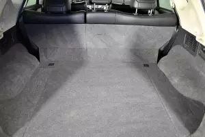Nissan  4