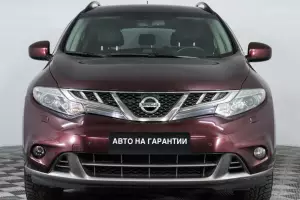 Nissan  2