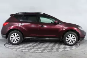 Nissan  3