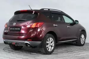Nissan  4