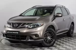 Nissan  11
