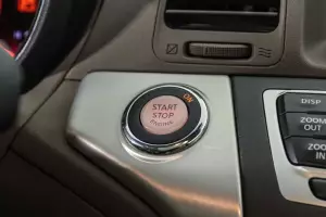 Nissan  3