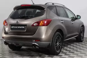 Nissan  17