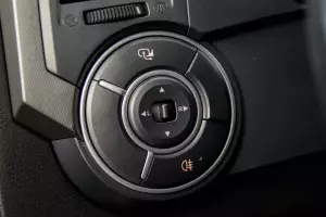 SsangYong  7