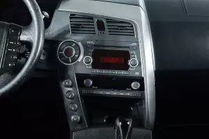 SsangYong  8