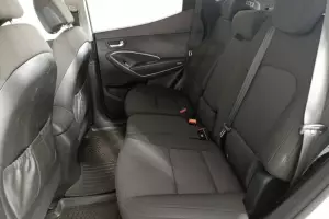 Hyundai  10