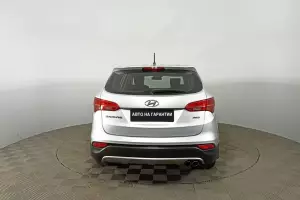 Hyundai  3