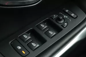 Volvo  8