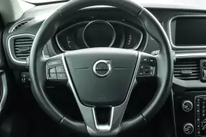 Volvo  3
