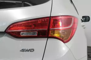 Hyundai  6