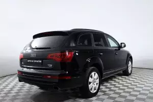 Audi  4