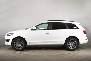 Audi  16