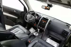 Nissan  3